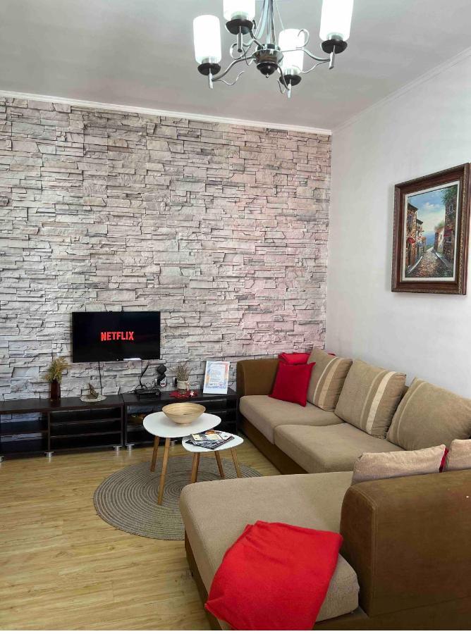 Ferienwohnung SleepIn Shkodra Exterior foto